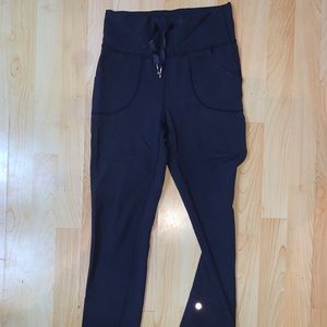 Lululemon Navy Blue High Waist Pocket Leggings 6